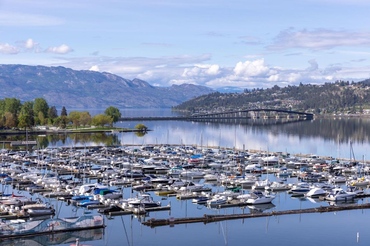 Delta Hotels By Marriott Grand Okanagan Resort Kelowna Buitenkant foto