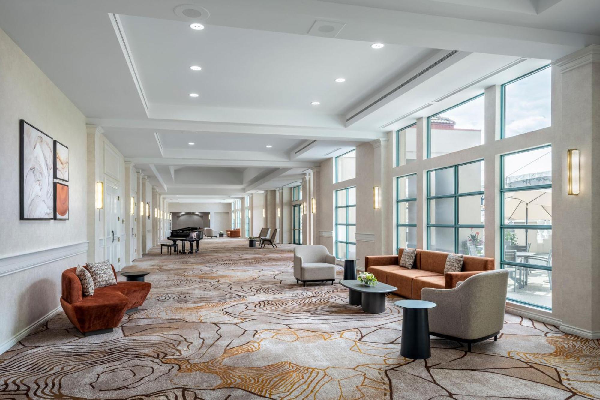 Delta Hotels By Marriott Grand Okanagan Resort Kelowna Buitenkant foto