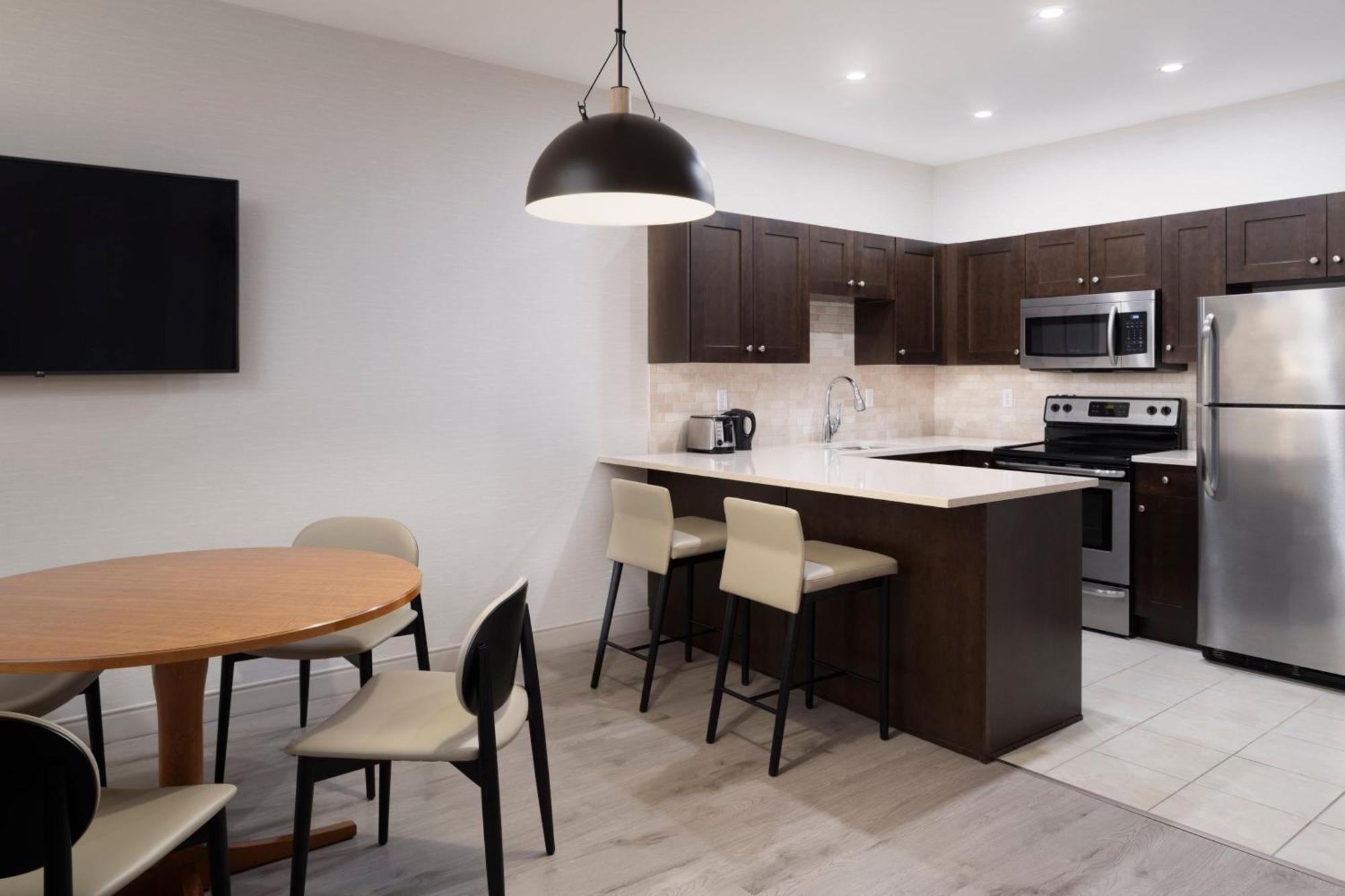 Delta Hotels By Marriott Grand Okanagan Resort Kelowna Buitenkant foto