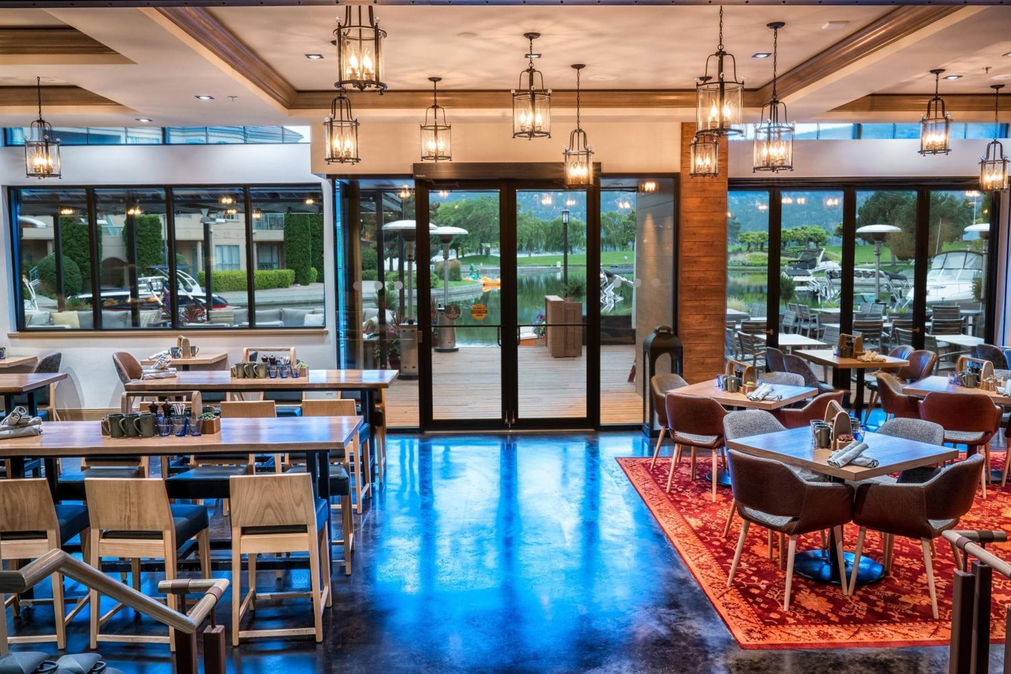 Delta Hotels By Marriott Grand Okanagan Resort Kelowna Buitenkant foto