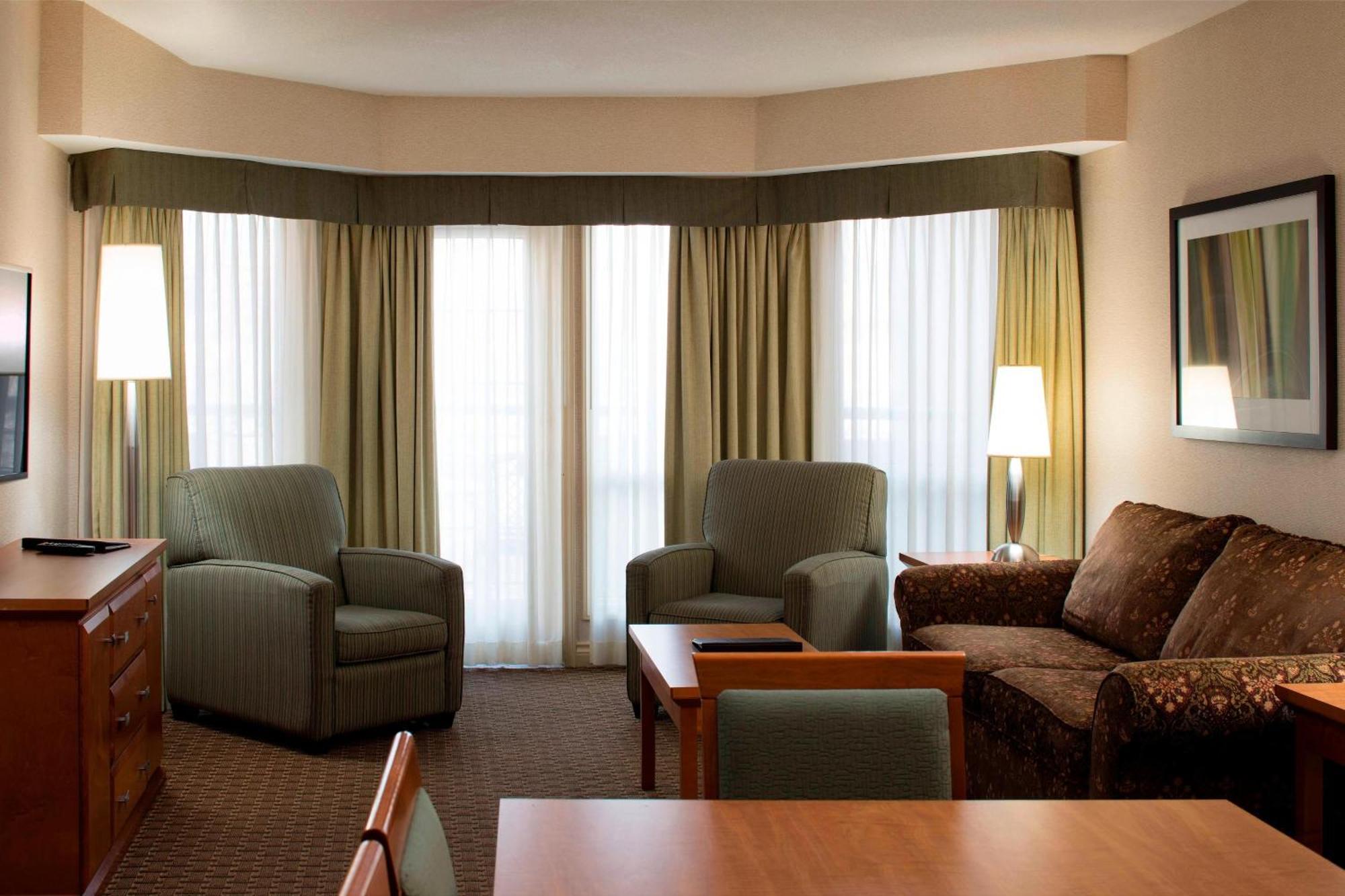 Delta Hotels By Marriott Grand Okanagan Resort Kelowna Buitenkant foto